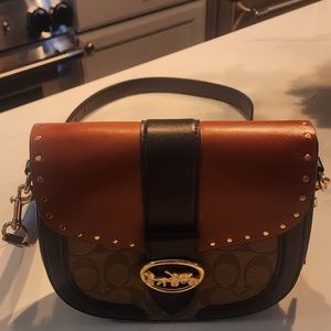 Georgie Saddle Bag In Color-block Signature Canvas With Rivets w/Wallet (Bundle)